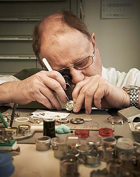 弗雷德·里克-马尾区积家维修服务中心制表师